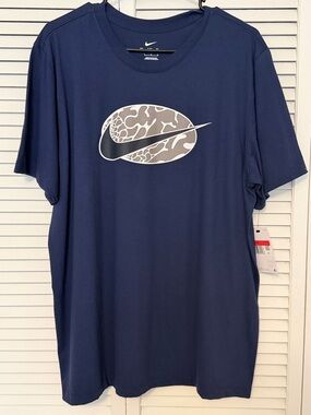 Nike Short Sleeve Tee